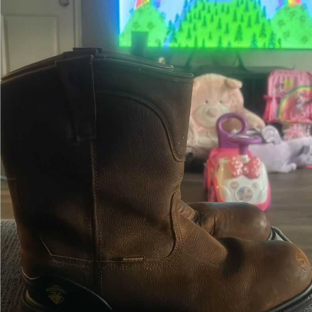 Gently used Men’s size 12 Herman Survivor Work Boots